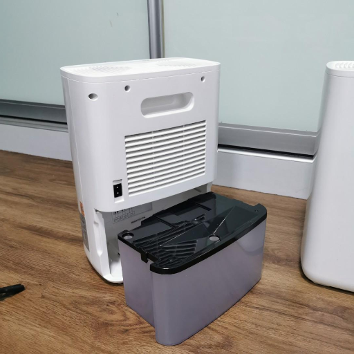 How To Dehumidify A Room Without Dehumidifier Best Ways to Naturally Dehumidify a Room Without an Expensive